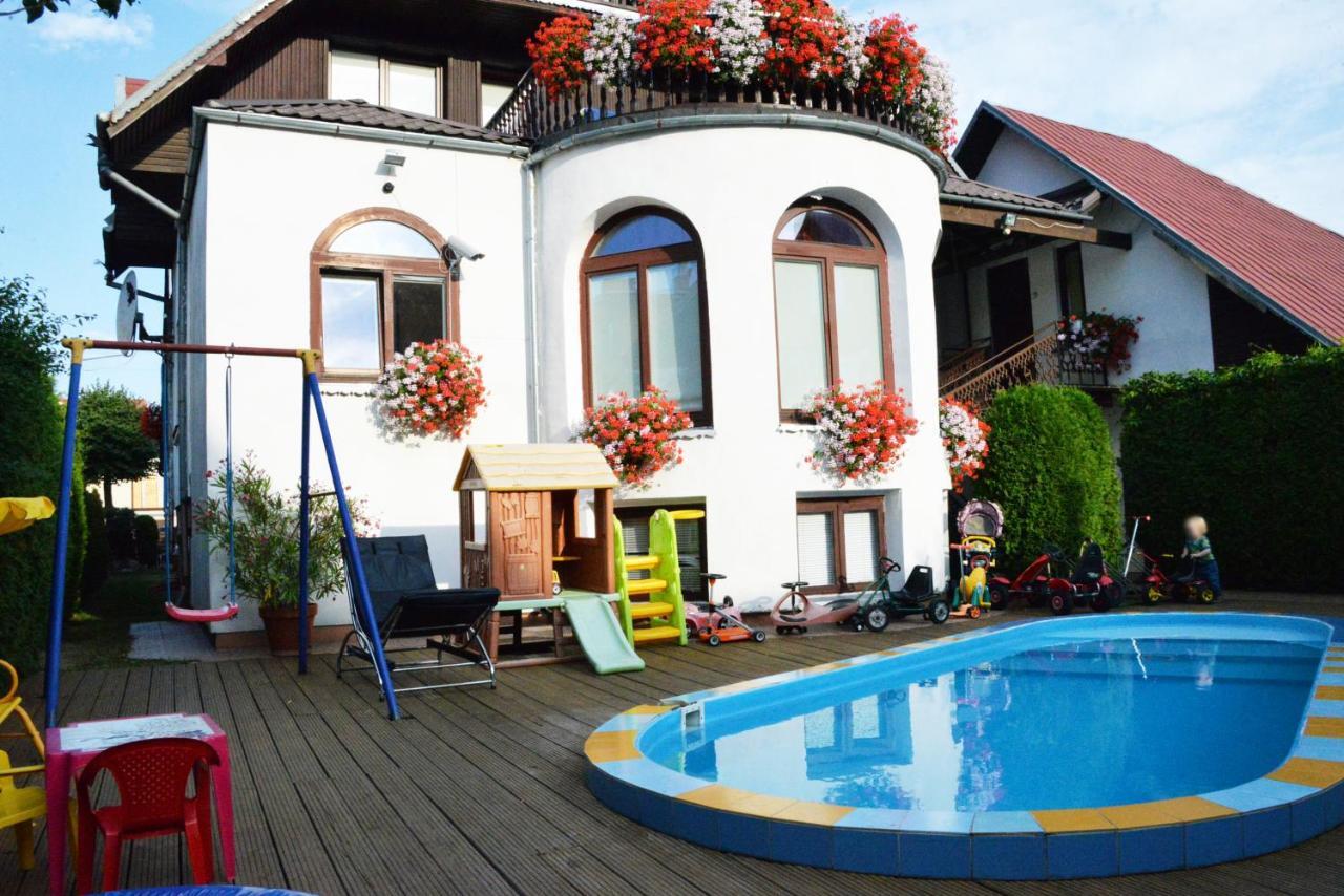 Po Kastonu & Spa Palanga Buitenkant foto